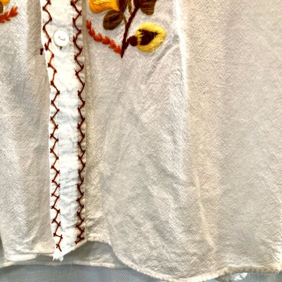Vintage 1970s Boy's Embroidered Shirt Made in Mexico - Picture 10 of 11
